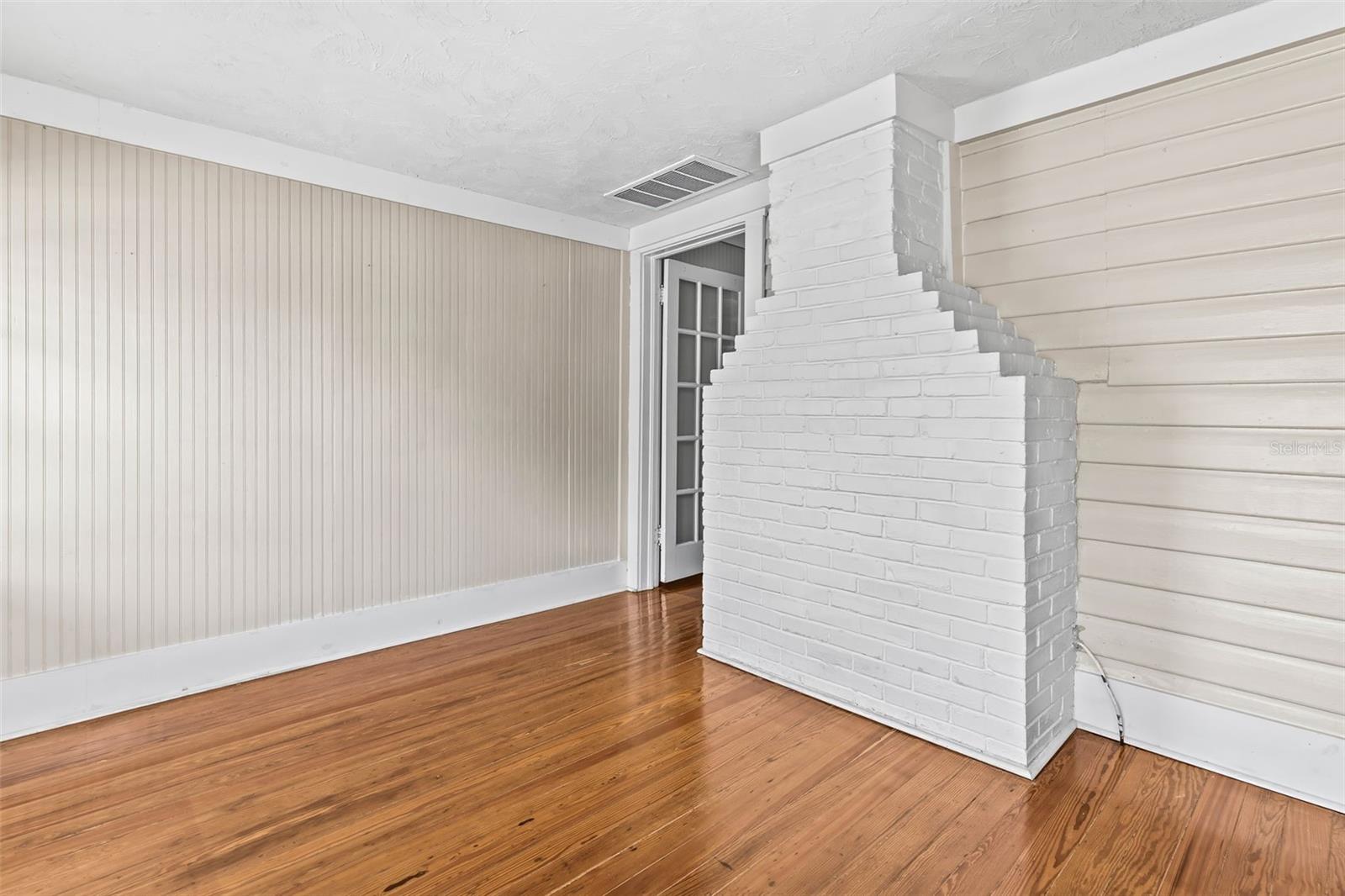 6145 MAIN STS, NEW PORT RICHEY, FL, 34653