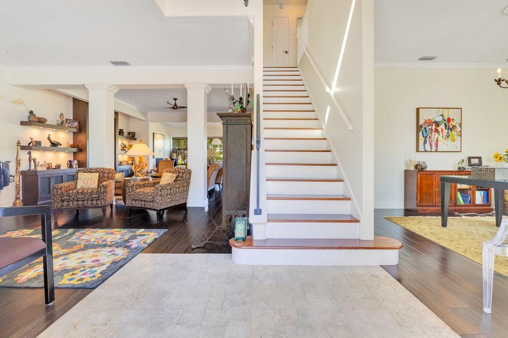 6082 TWIN LAKES DR, OVIEDO, FL, 32765
