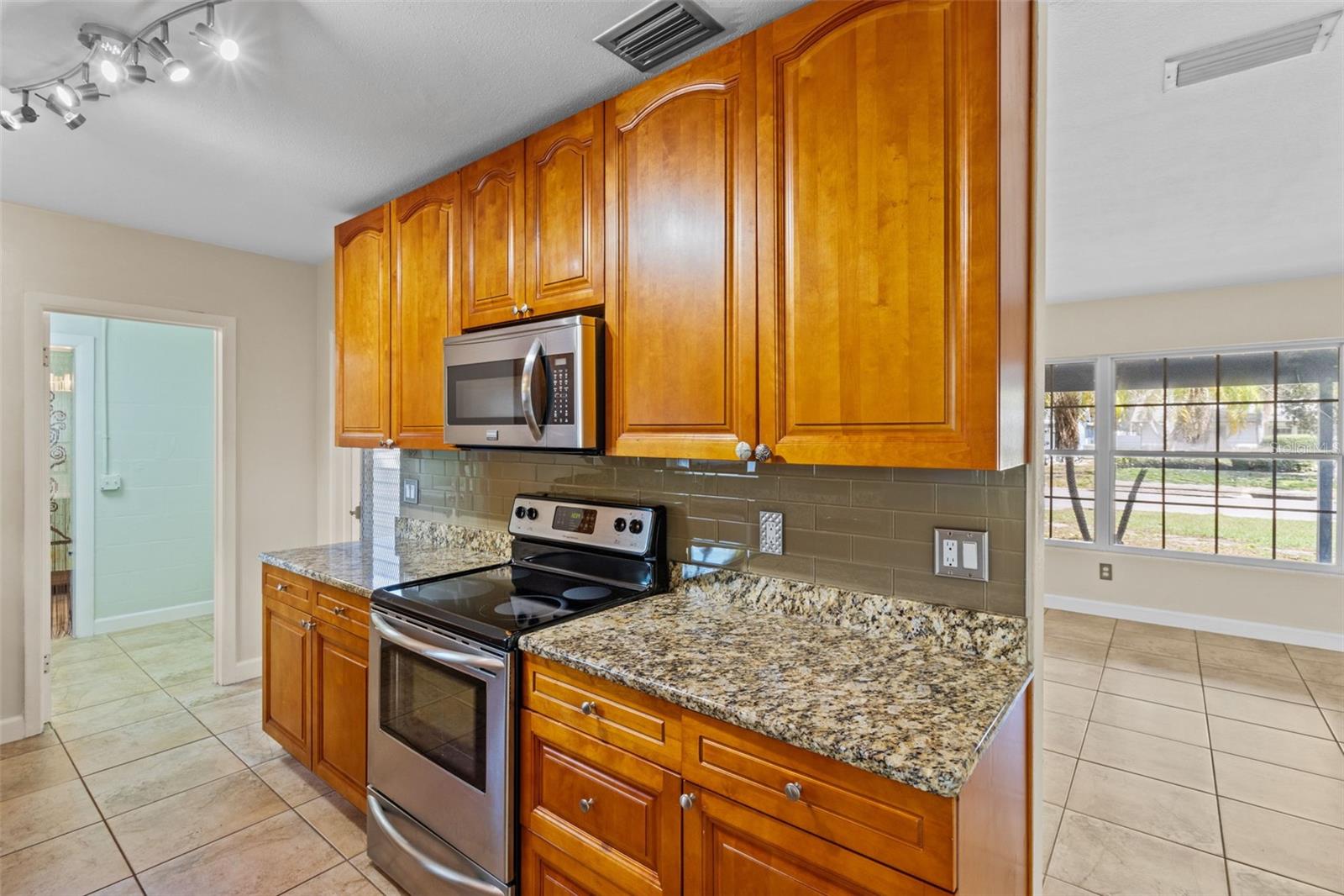 1411 BARRY ST, CLEARWATER, FL, 33756