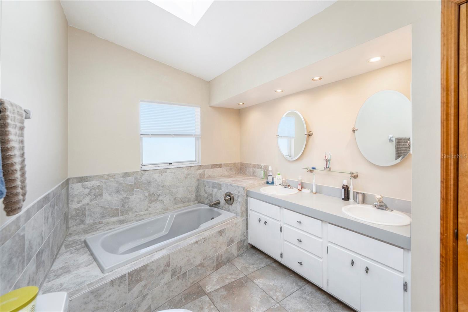 9718 LOMALINDA CT, NEW PORT RICHEY, FL, 34655