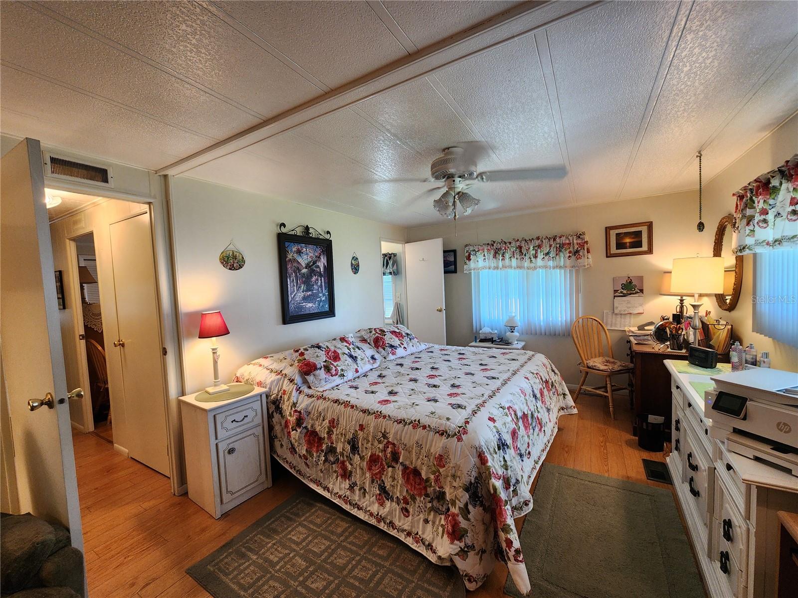 130 PATRICIA AVE #104, DUNEDIN, FL, 34698