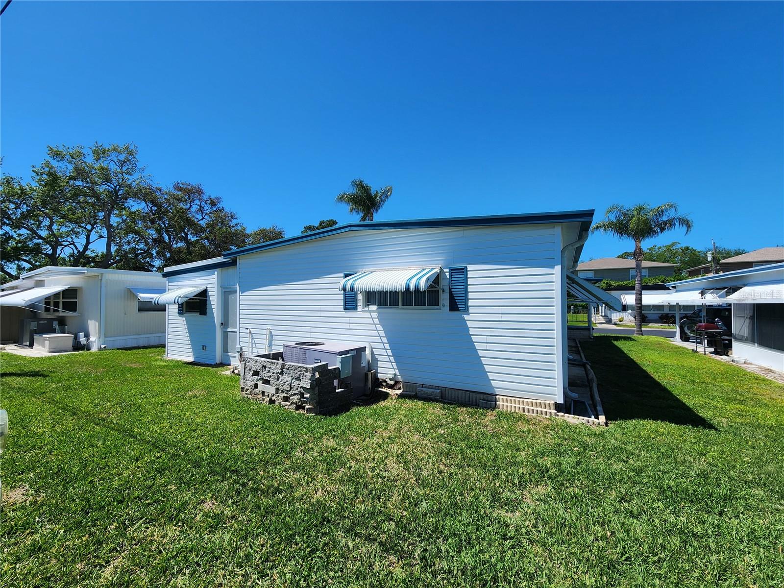 130 PATRICIA AVE #104, DUNEDIN, FL, 34698