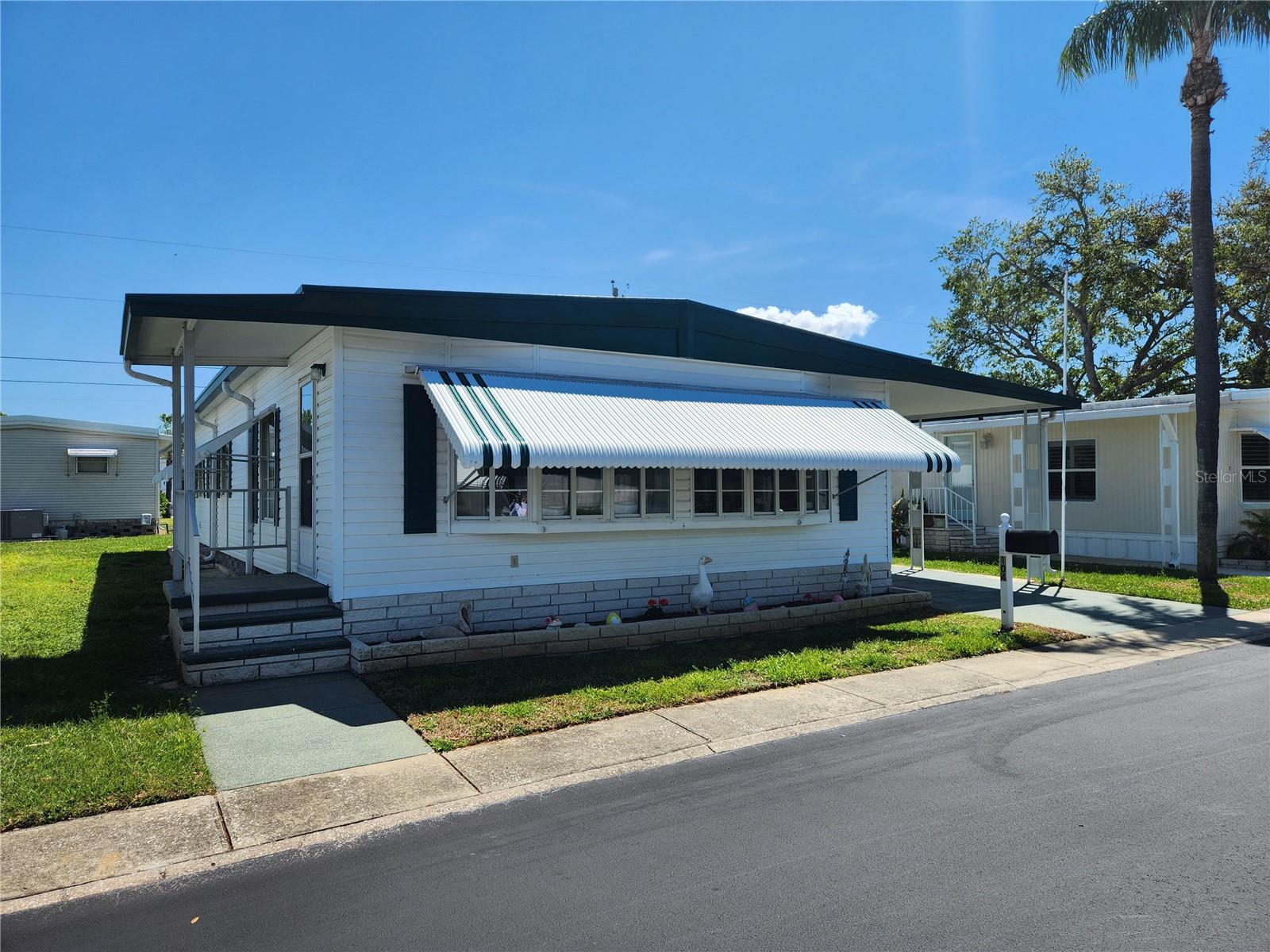 130 PATRICIA AVE #104, DUNEDIN, FL, 34698