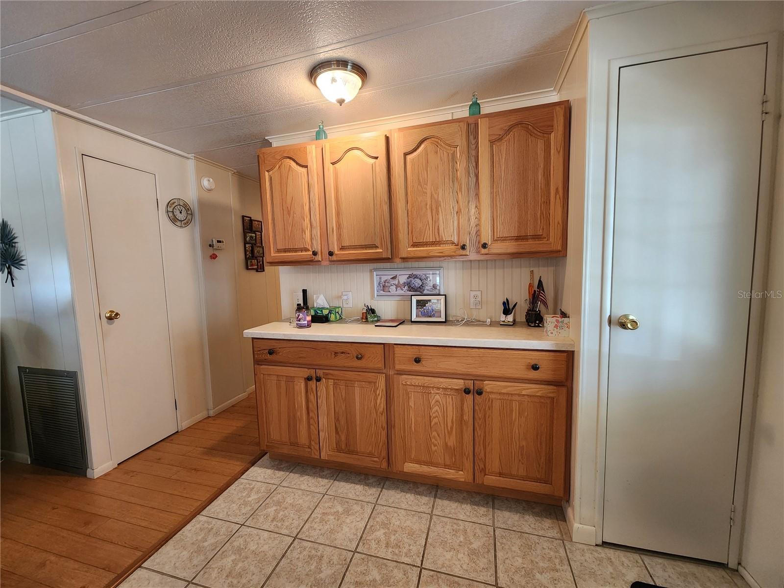 130 PATRICIA AVE #104, DUNEDIN, FL, 34698