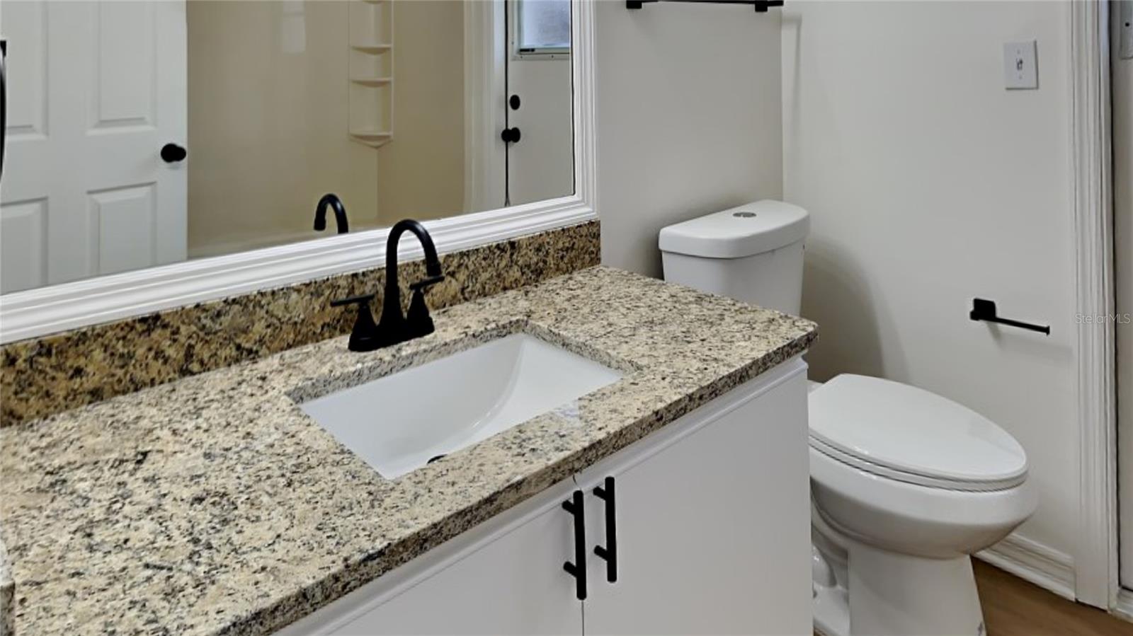 952 HUNT ST NW, PALM BAY, FL, 32907