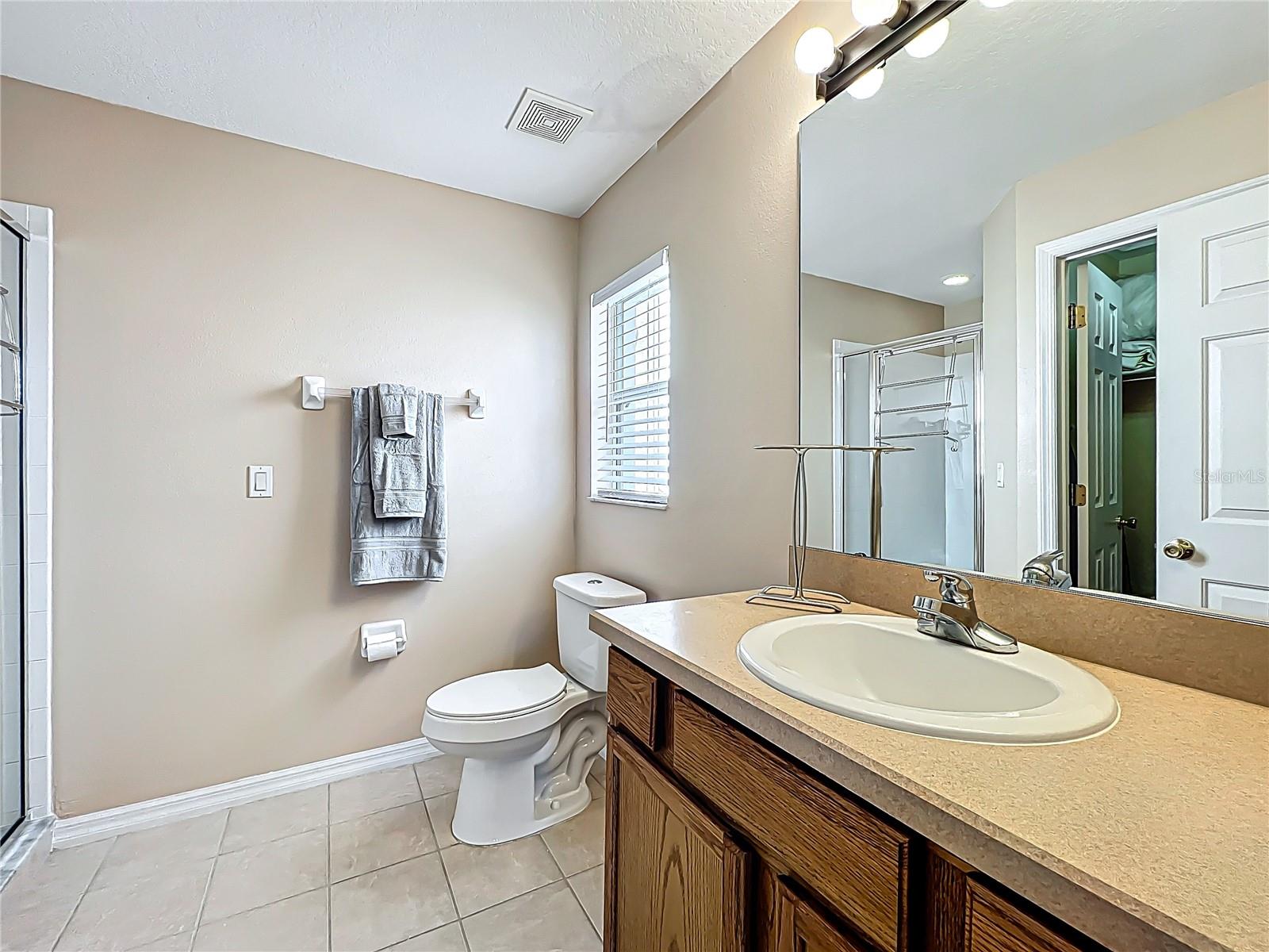 420 ROBIN RD, DAVENPORT, FL, 33896