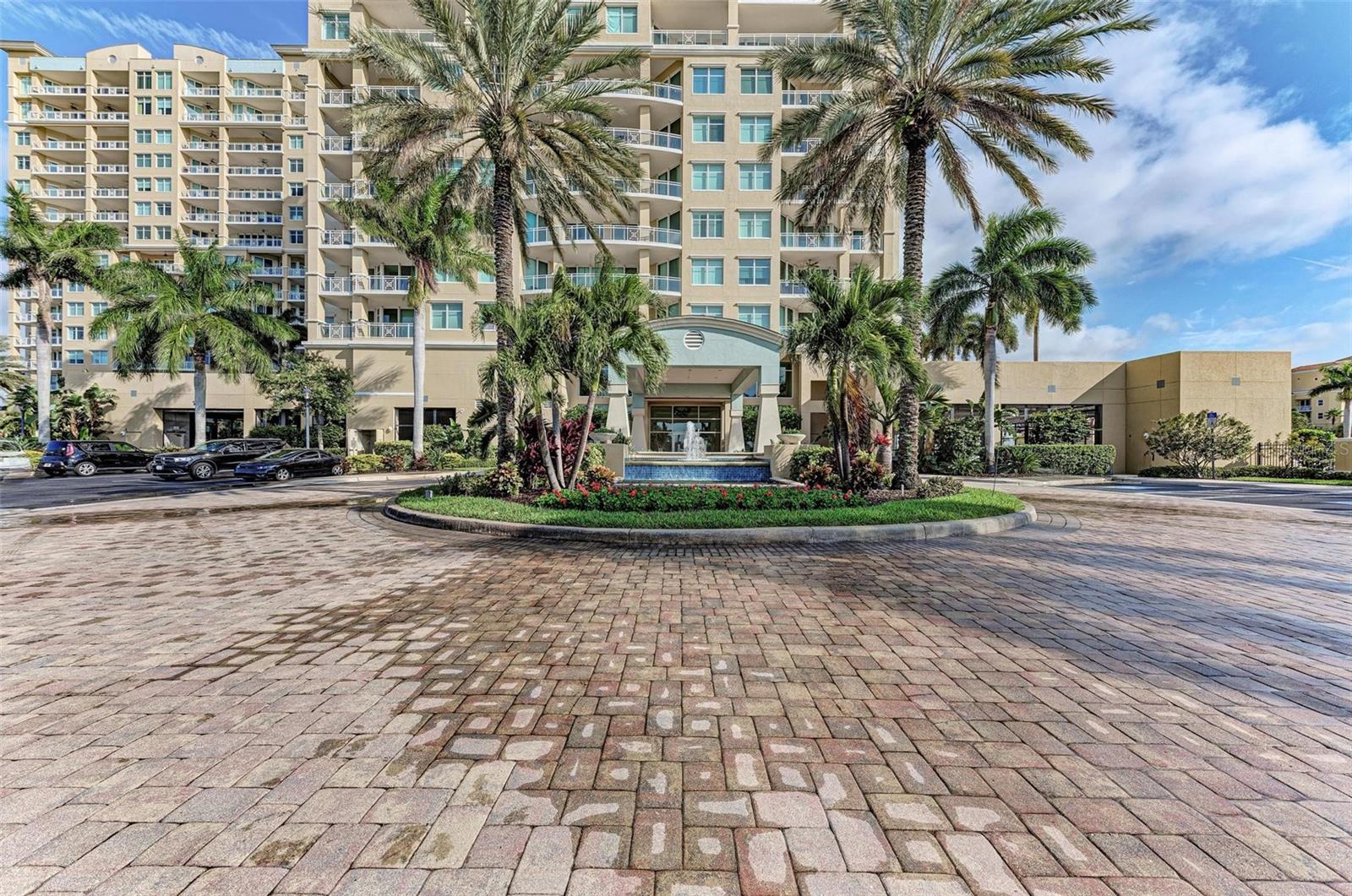 140 RIVIERA DUNES WAY #304, PALMETTO, FL, 34221