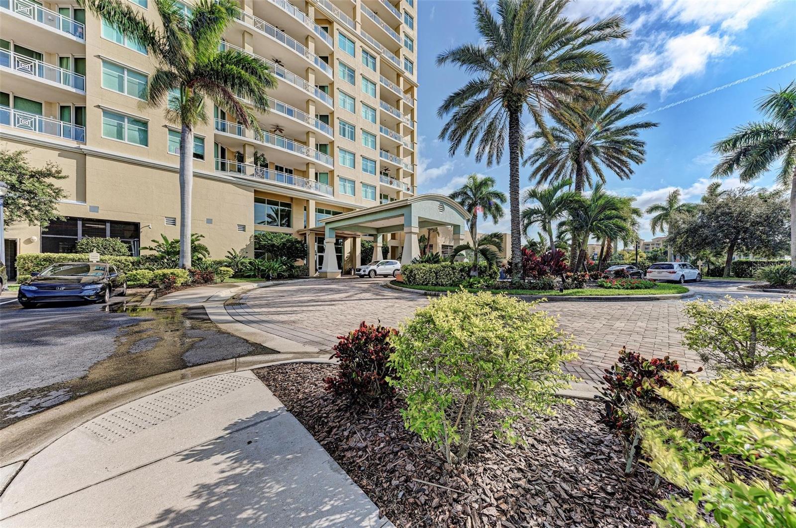 140 RIVIERA DUNES WAY #304, PALMETTO, FL, 34221