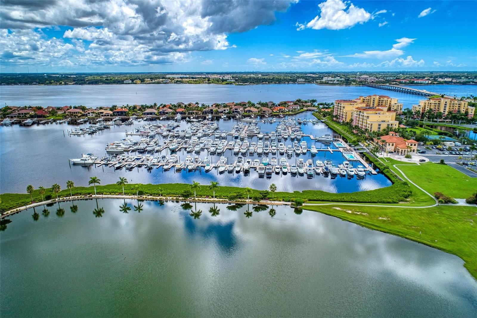 140 RIVIERA DUNES WAY #304, PALMETTO, FL, 34221