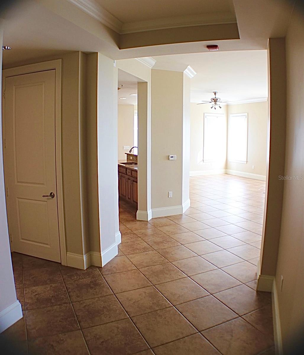 140 RIVIERA DUNES WAY #304, PALMETTO, FL, 34221