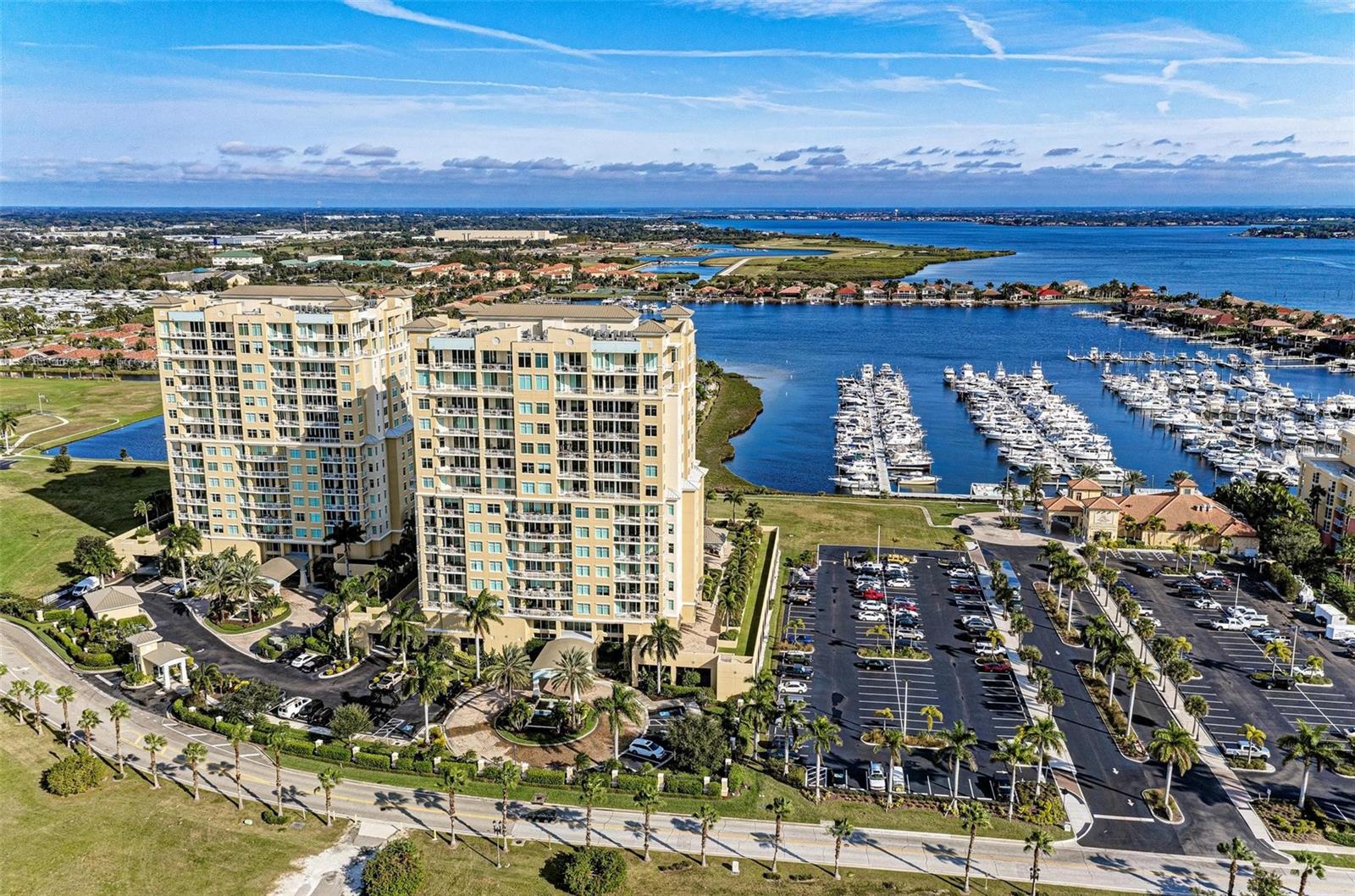 140 RIVIERA DUNES WAY #304, PALMETTO, FL, 34221