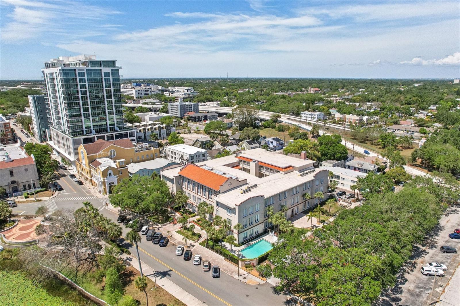 701 MIRROR LAKE DR N #119, ST PETERSBURG, FL, 33701