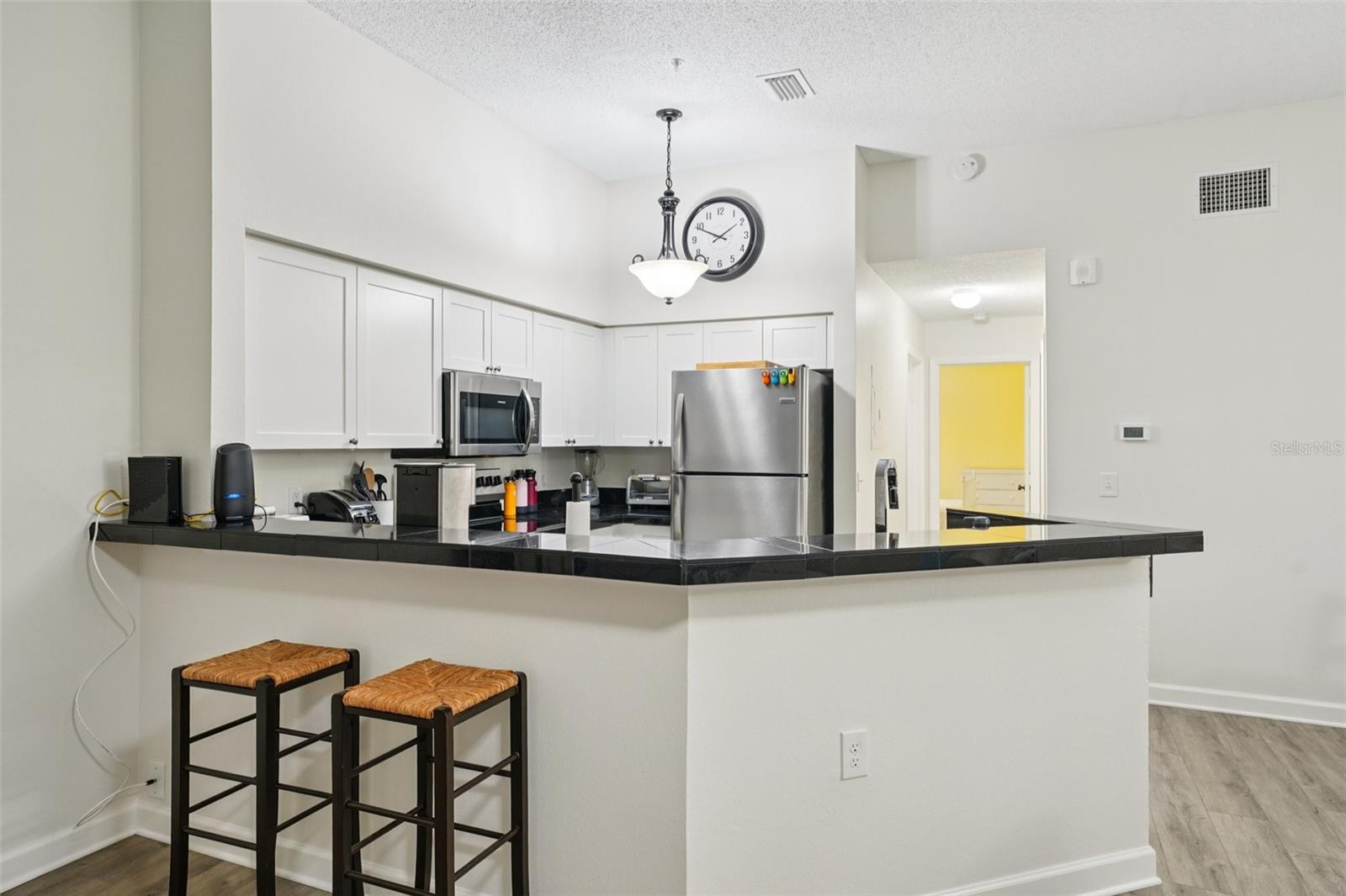 701 MIRROR LAKE DR N #119, ST PETERSBURG, FL, 33701