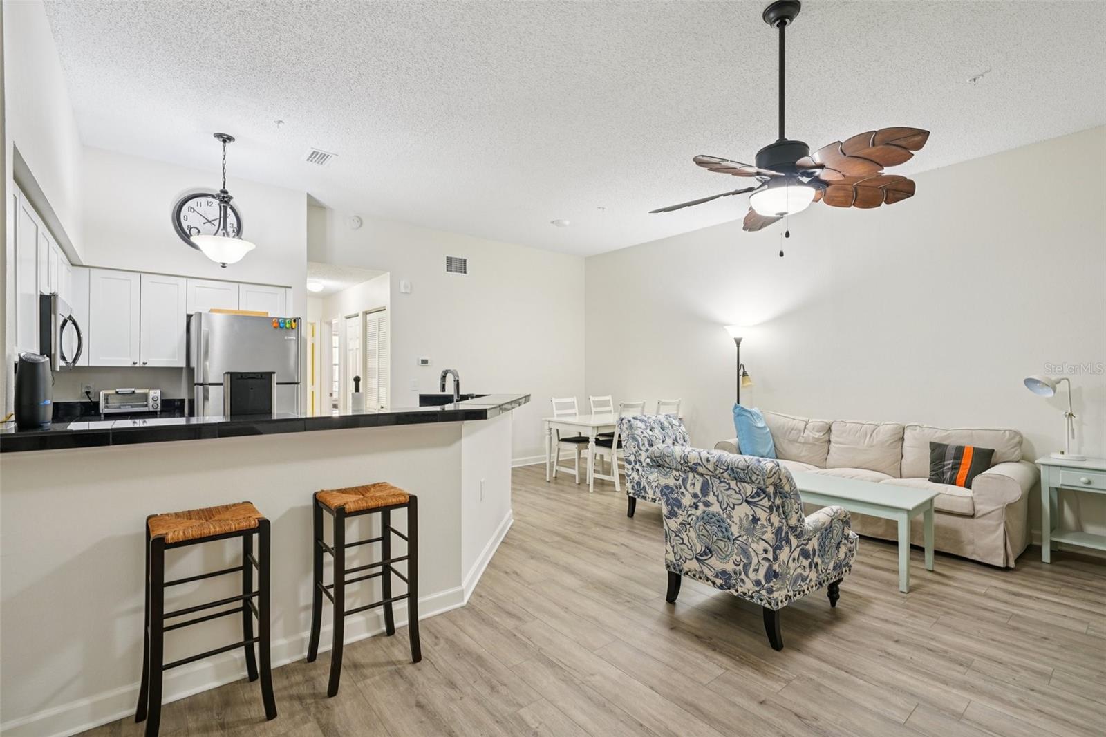 701 MIRROR LAKE DR N #119, ST PETERSBURG, FL, 33701