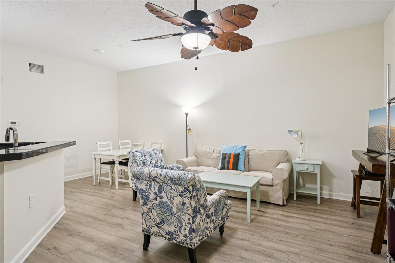 701 MIRROR LAKE DR N #119, ST PETERSBURG, FL, 33701