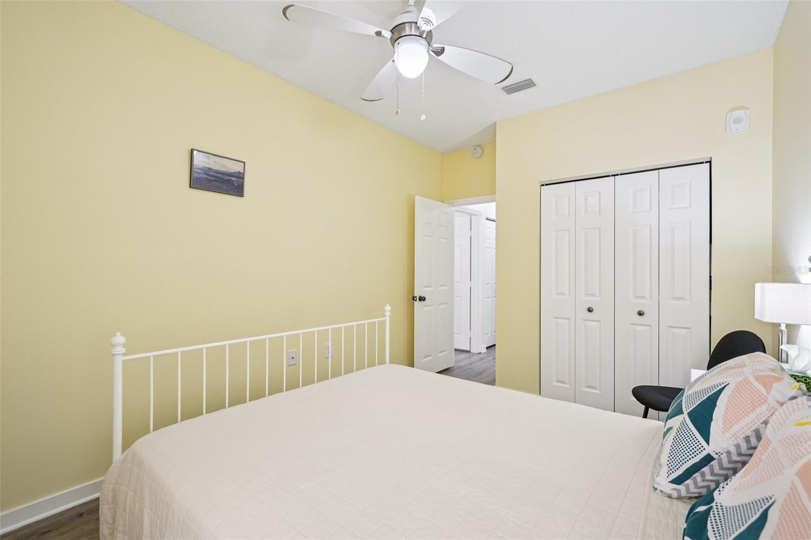 701 MIRROR LAKE DR N #119, ST PETERSBURG, FL, 33701
