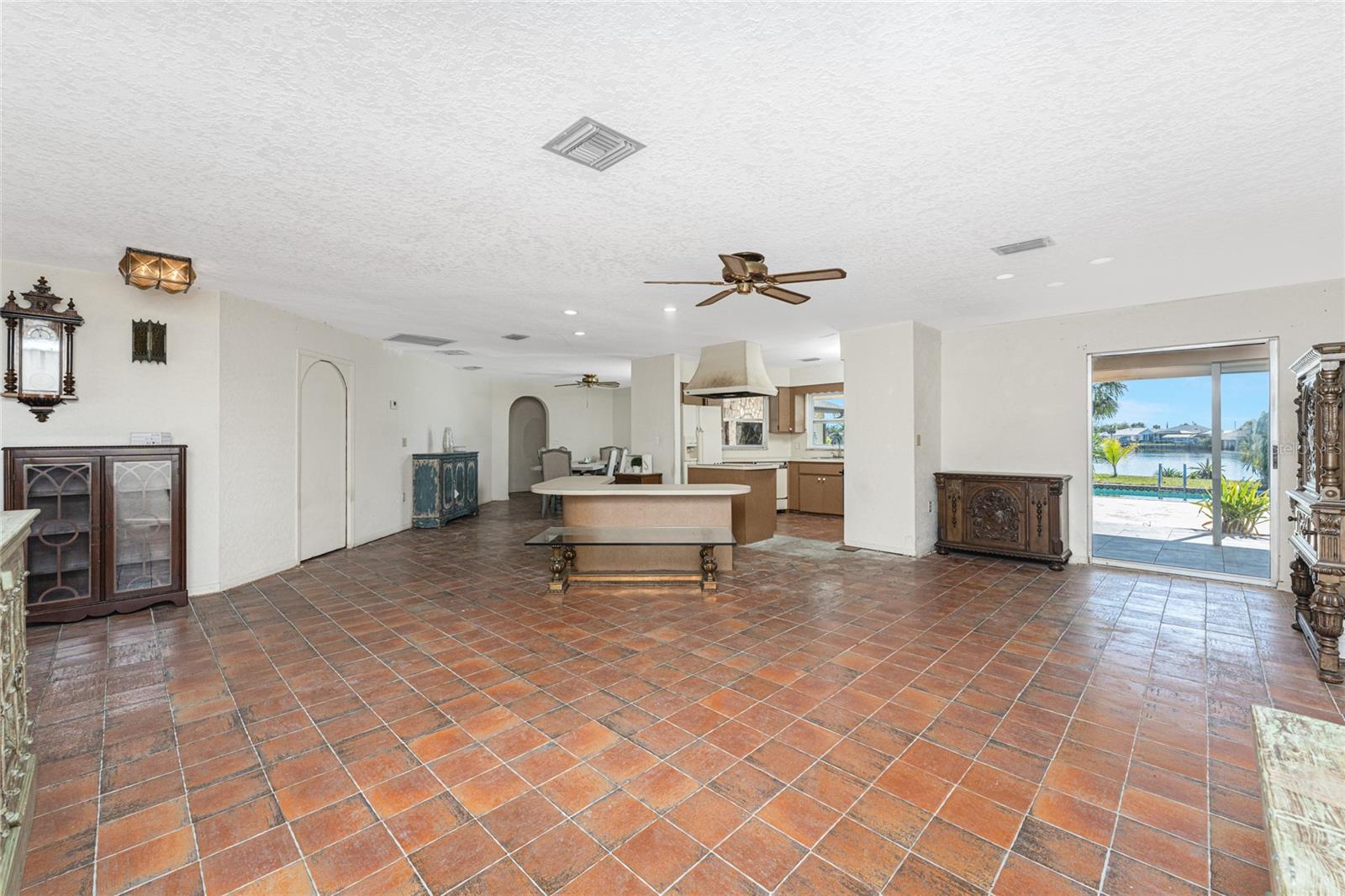4438 MEAGER CIR, PORT CHARLOTTE, FL, 33948