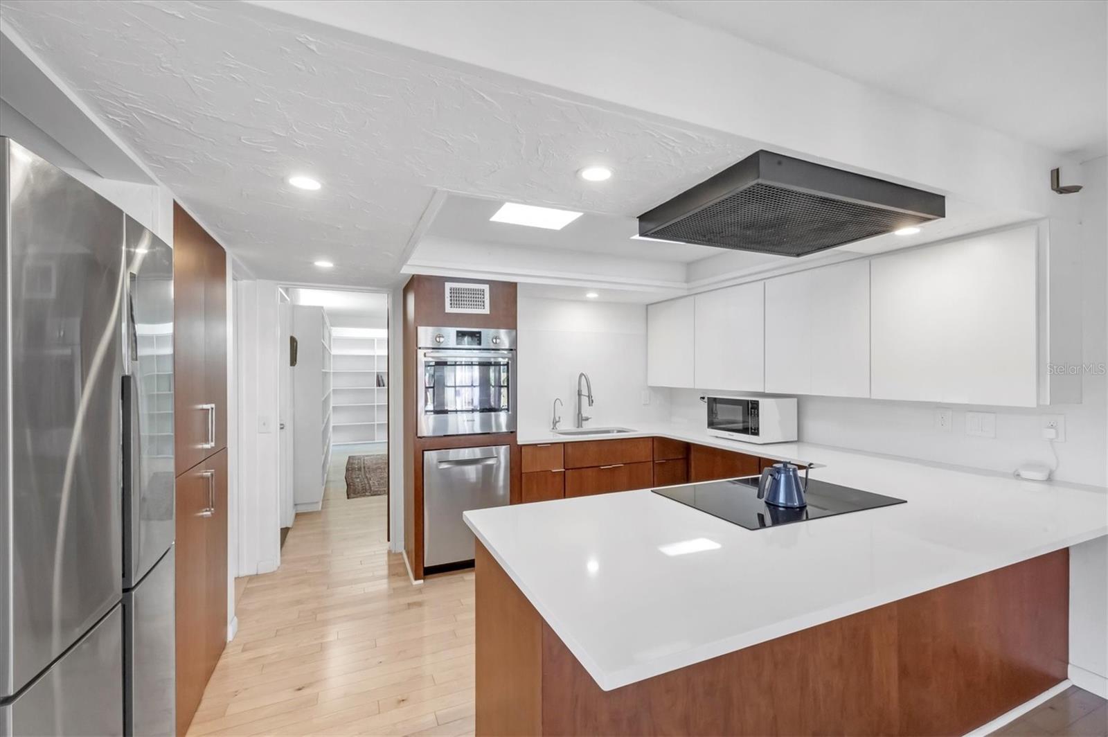 448 58TH ST, SARASOTA, FL, 34243