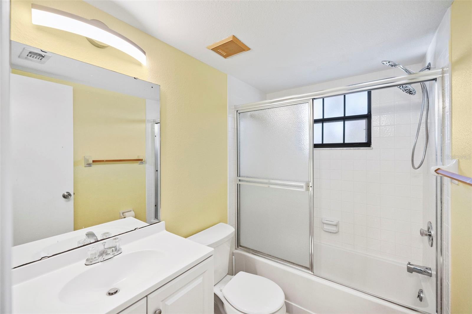 19505 QUESADA AVE #B202, PORT CHARLOTTE, FL, 33948
