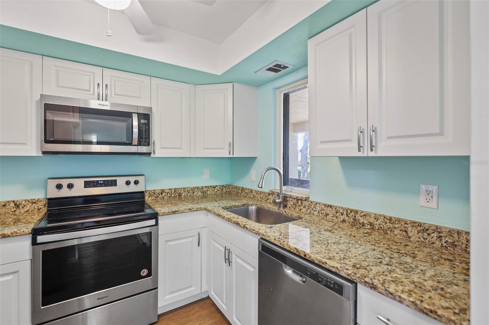 19505 QUESADA AVE #B202, PORT CHARLOTTE, FL, 33948