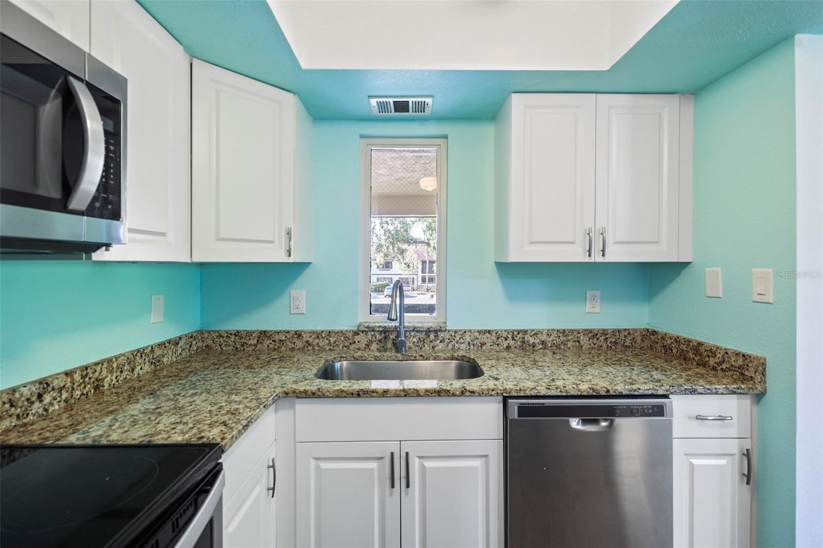 19505 QUESADA AVE #B202, PORT CHARLOTTE, FL, 33948