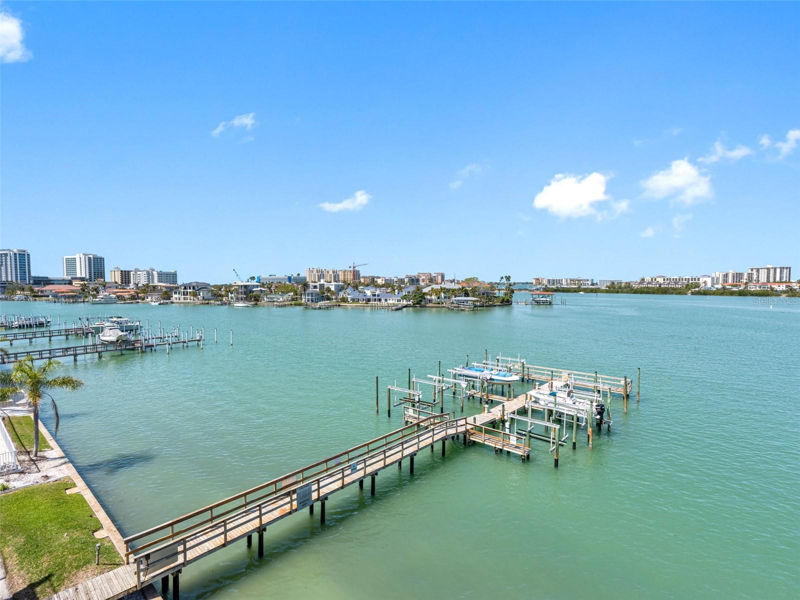 Dock & 10,000 lift at the end