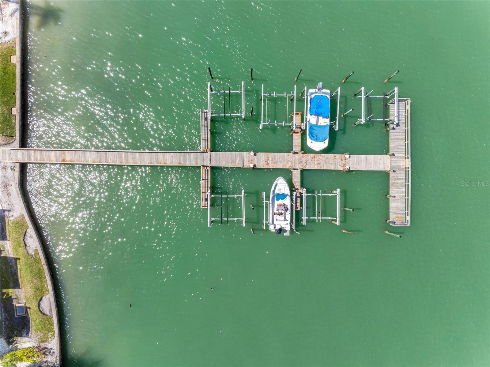 Dock, slip & 10,000# slip