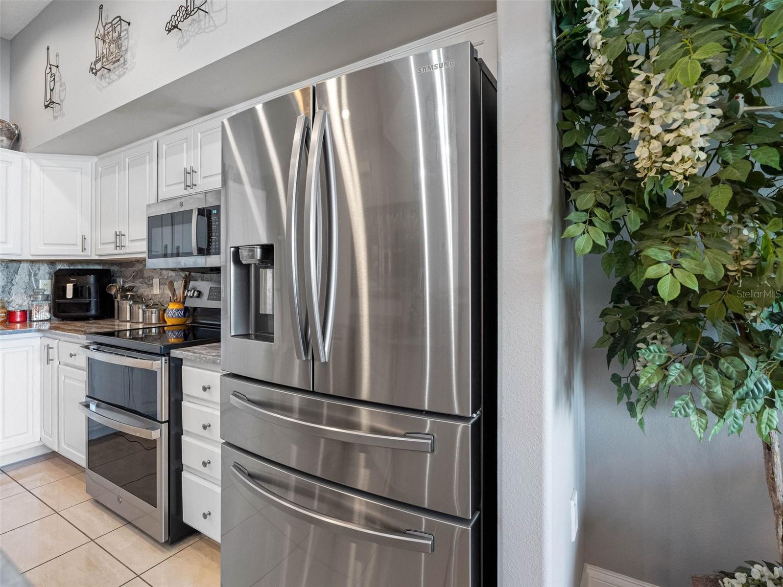 Stainless appliances