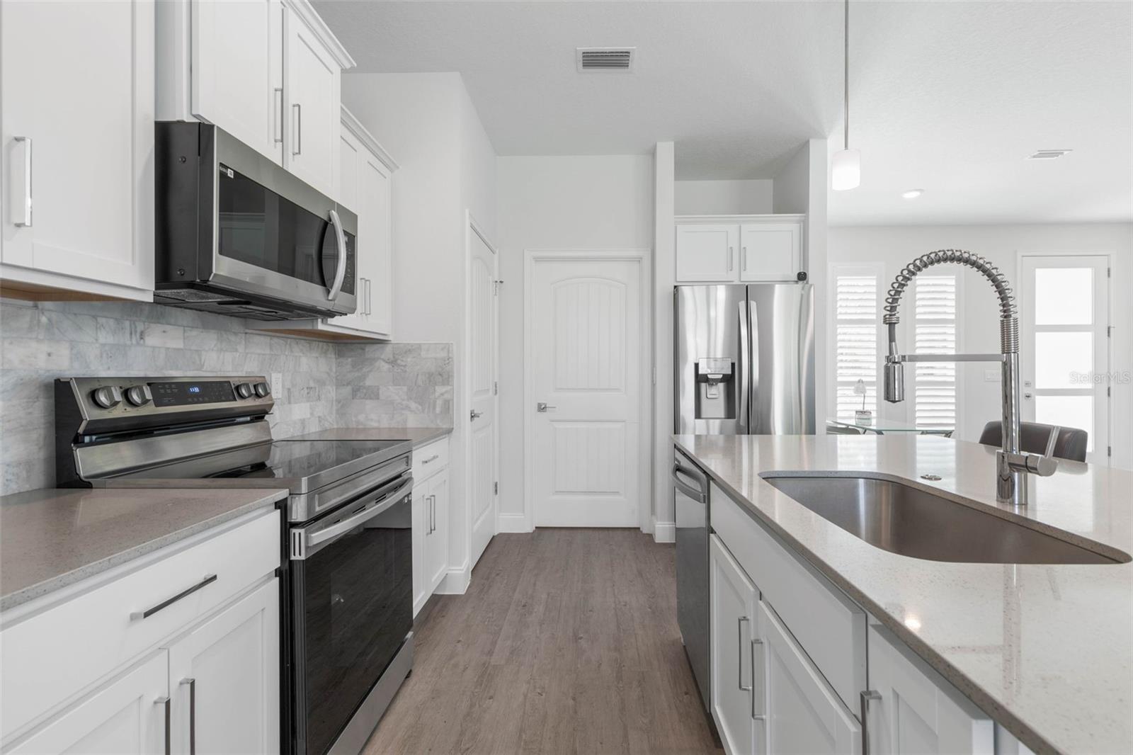 53 UNIVERSAL TRL, PALM COAST, FL, 32164