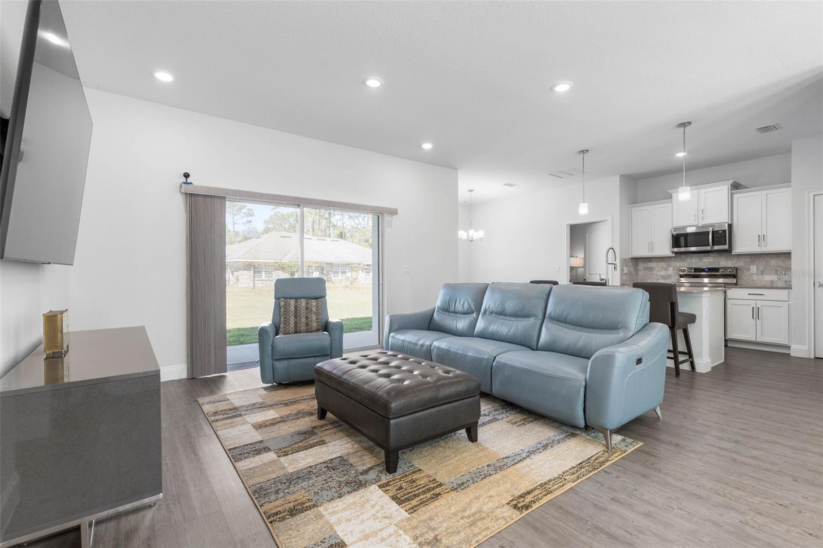 53 UNIVERSAL TRL, PALM COAST, FL, 32164