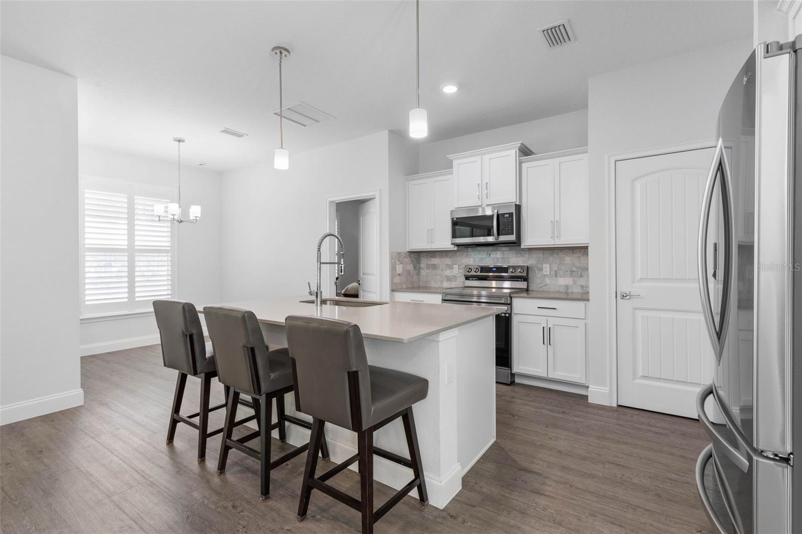 53 UNIVERSAL TRL, PALM COAST, FL, 32164