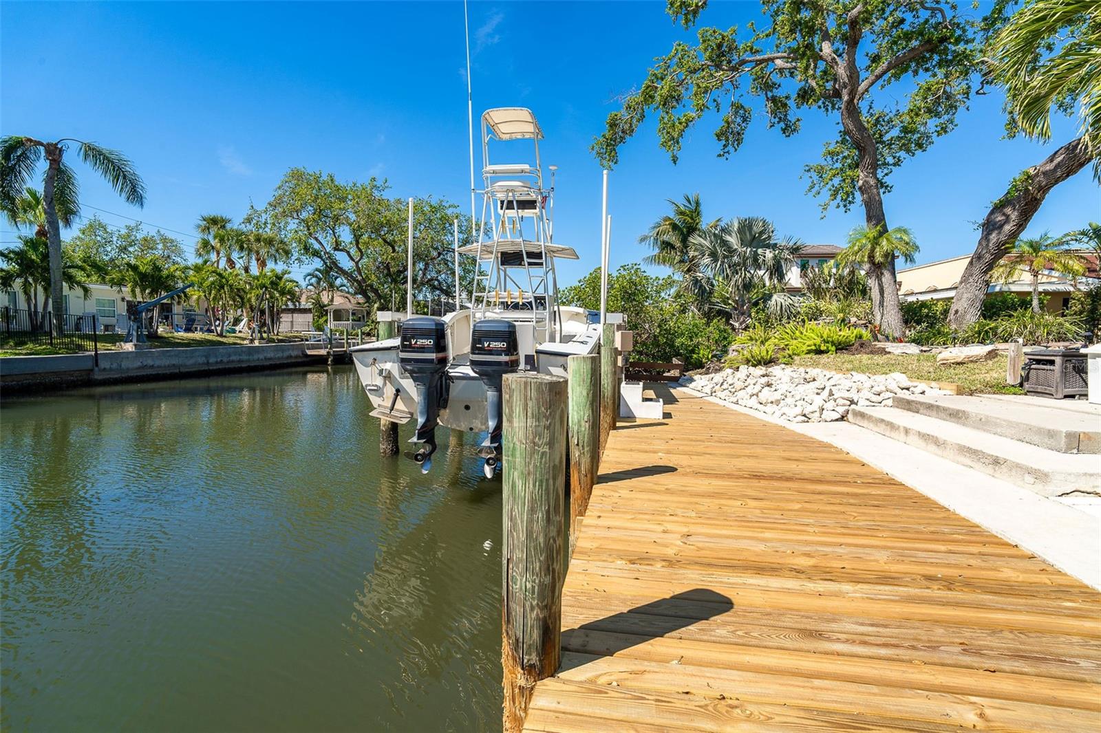 1648 SHELBURNE LN, SARASOTA, FL, 34231