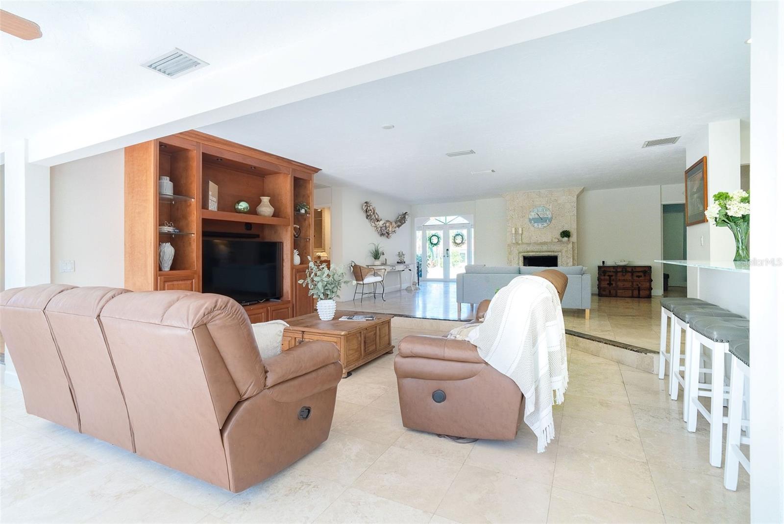 1648 SHELBURNE LN, SARASOTA, FL, 34231