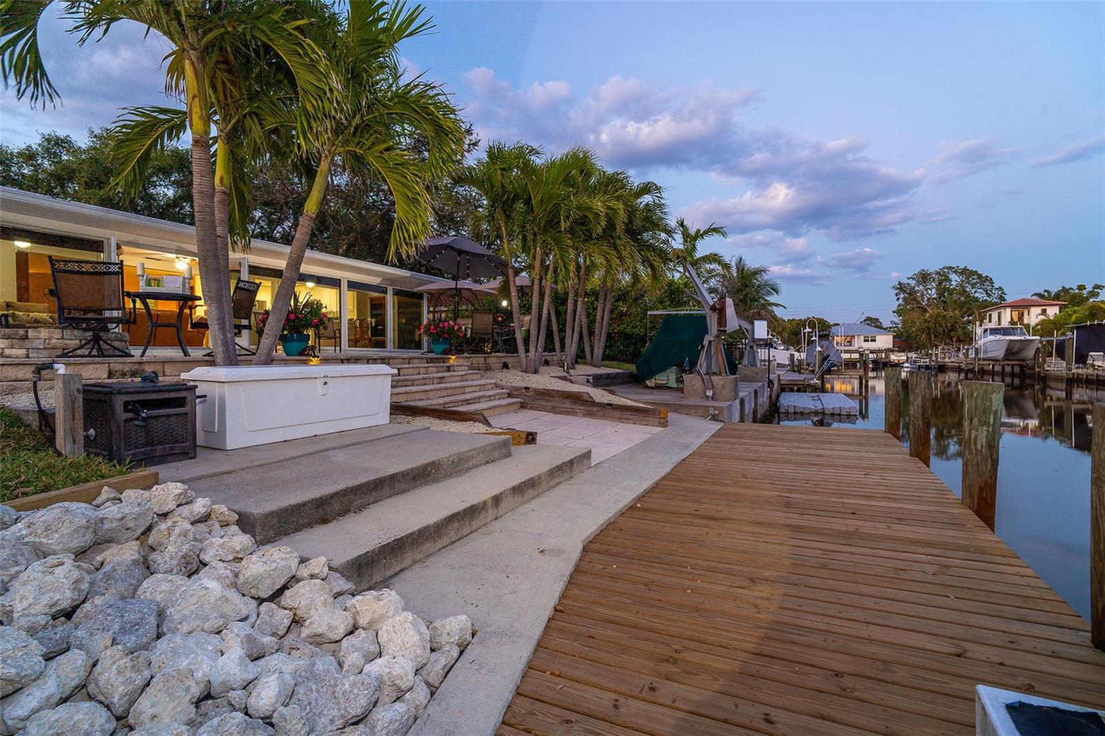 1648 SHELBURNE LN, SARASOTA, FL, 34231