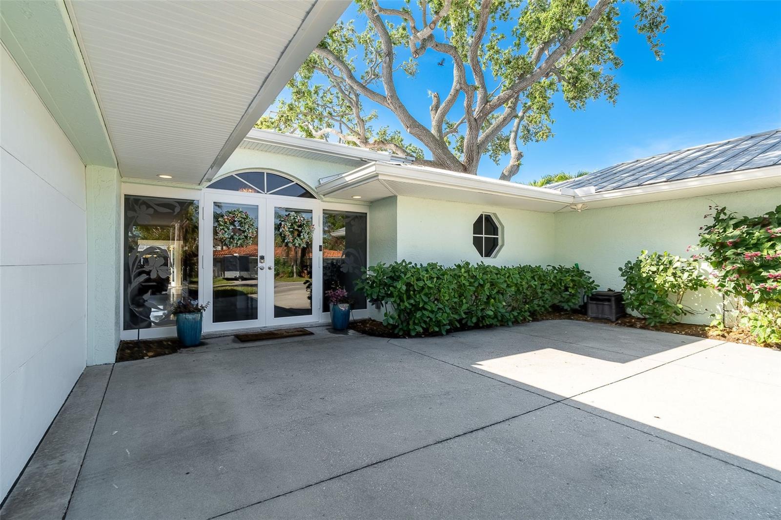 1648 SHELBURNE LN, SARASOTA, FL, 34231