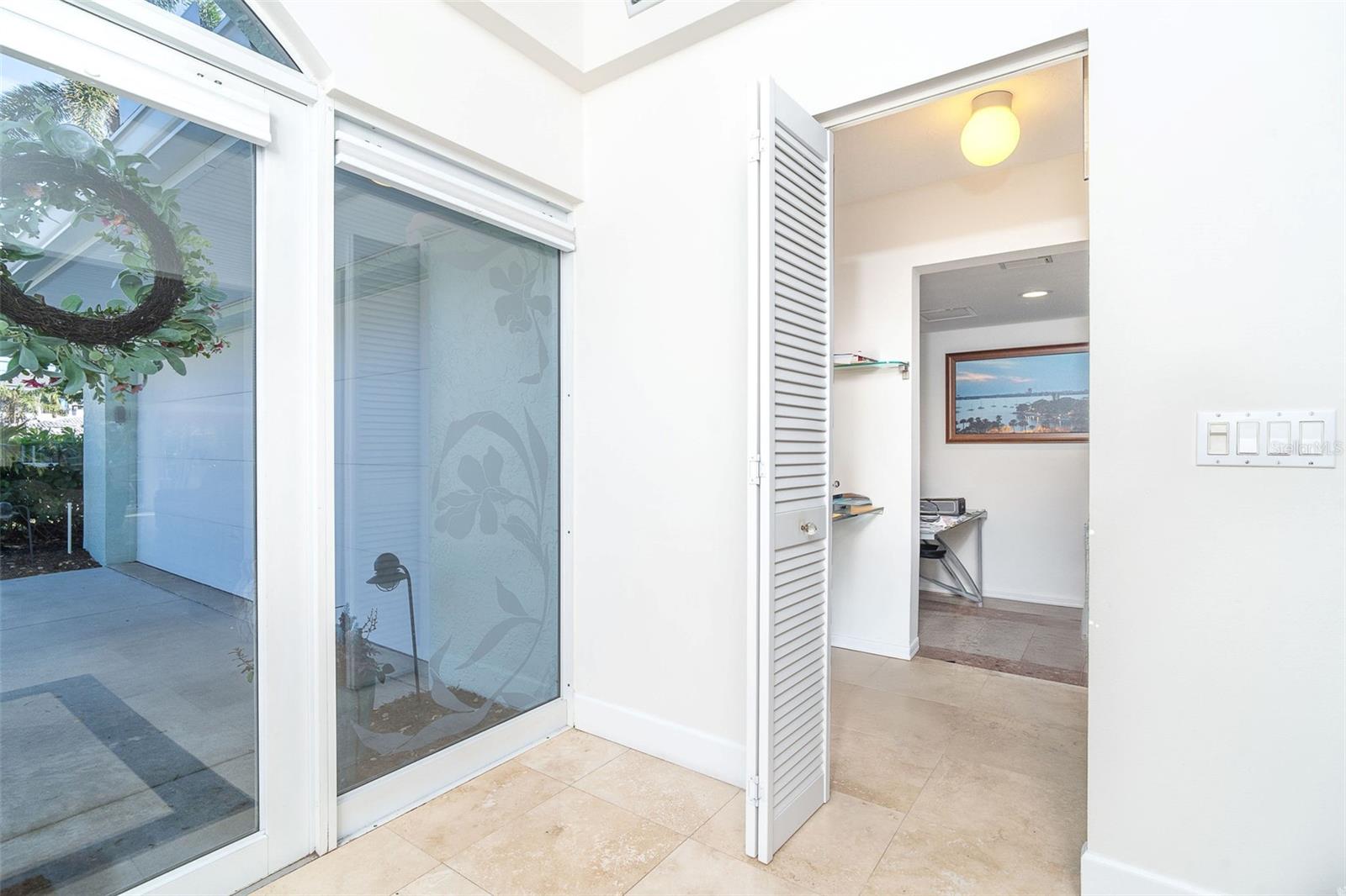 1648 SHELBURNE LN, SARASOTA, FL, 34231