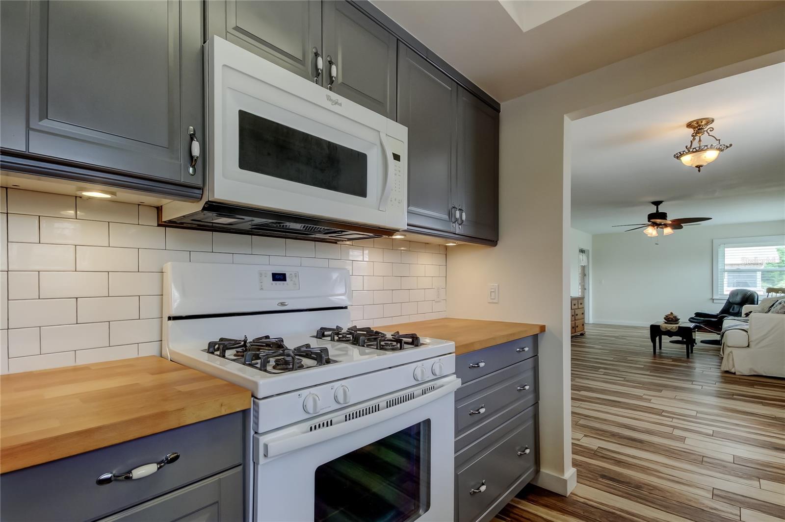 5876 21ST ST N #10, ST PETERSBURG, FL, 33714