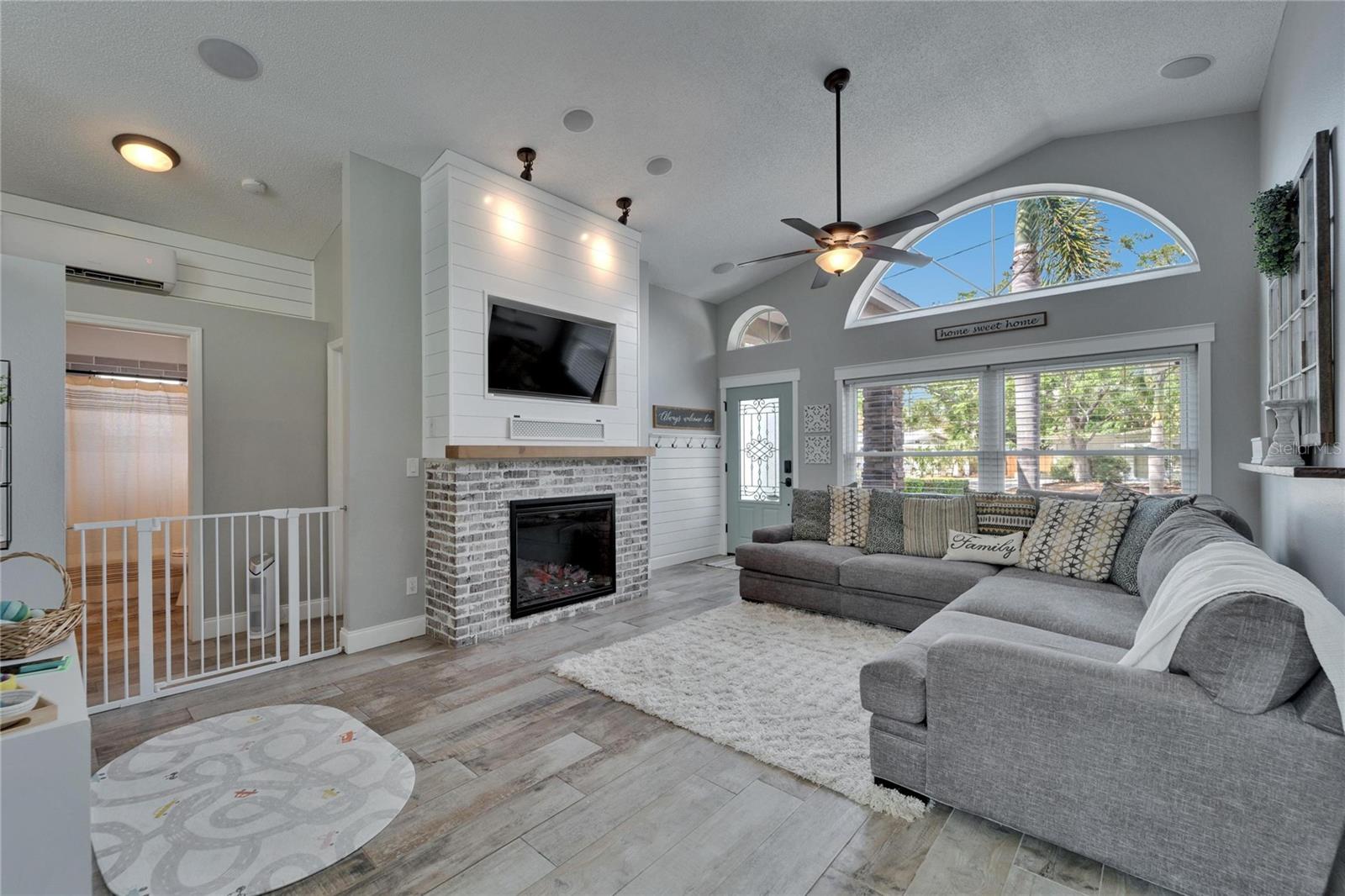 6592 MANGO AVE S, ST PETERSBURG, FL, 33707