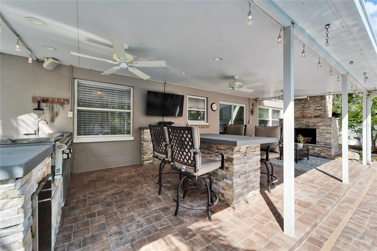 6592 MANGO AVE S, ST PETERSBURG, FL, 33707