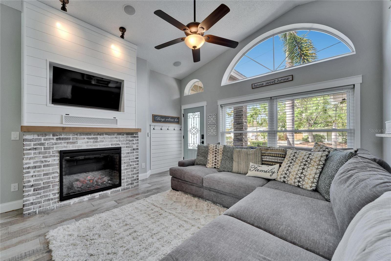 6592 MANGO AVE S, ST PETERSBURG, FL, 33707