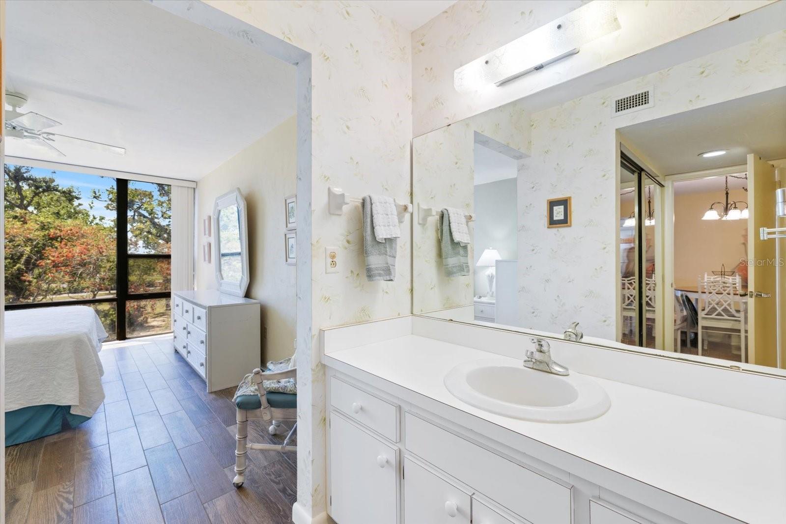 612 BIRD BAY DR S #311, VENICE, FL, 34285