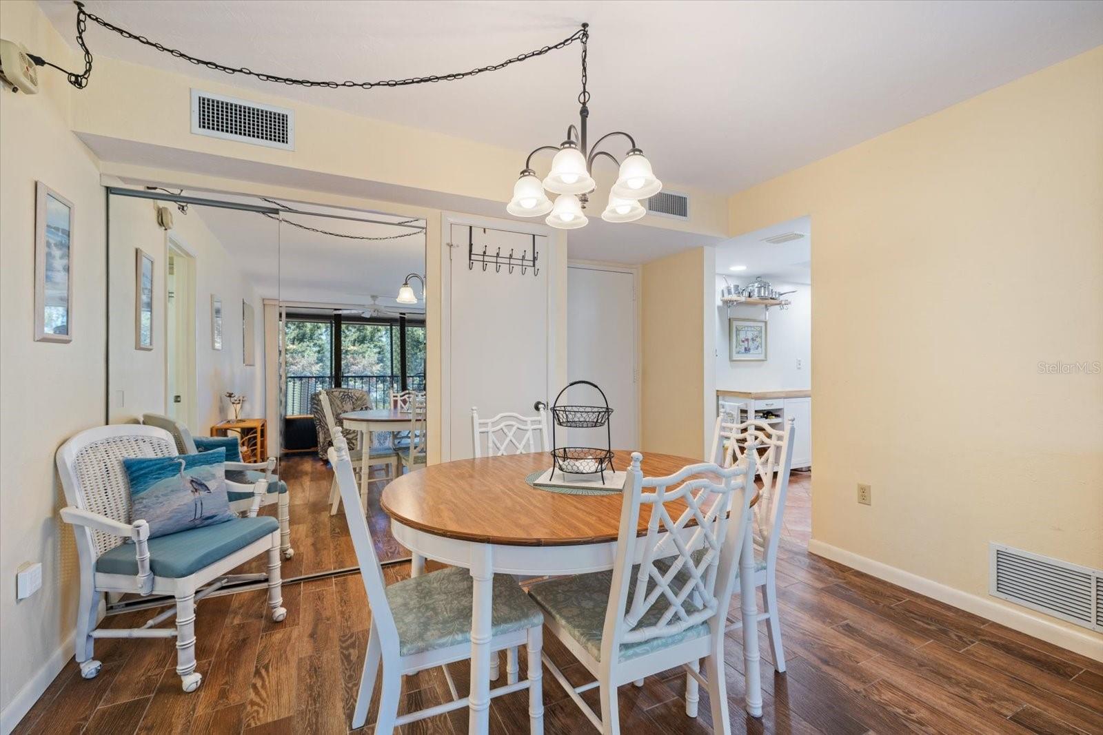 612 BIRD BAY DR S #311, VENICE, FL, 34285