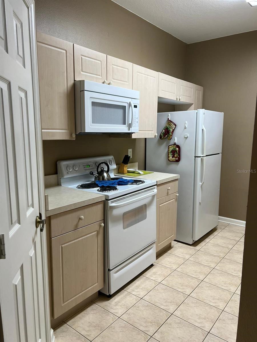 2304 SILVER PALM DR #102, KISSIMMEE, FL, 34747