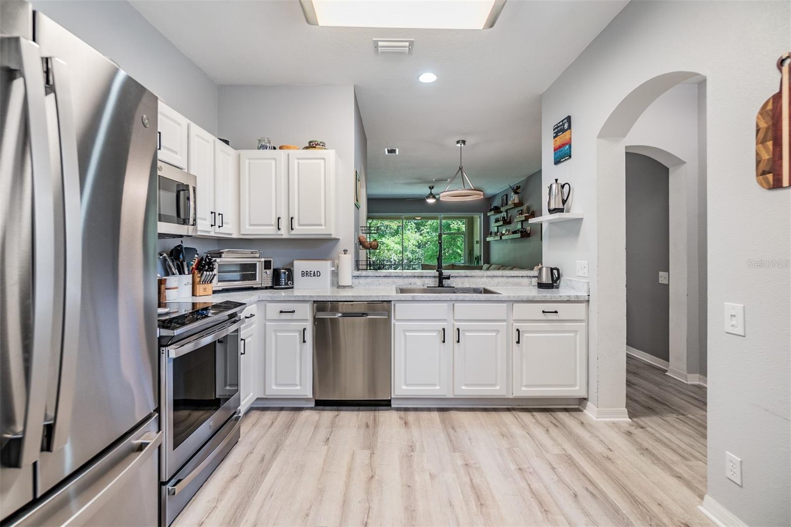 3621 COUNTRY POINTE PL, PALM HARBOR, FL, 34684