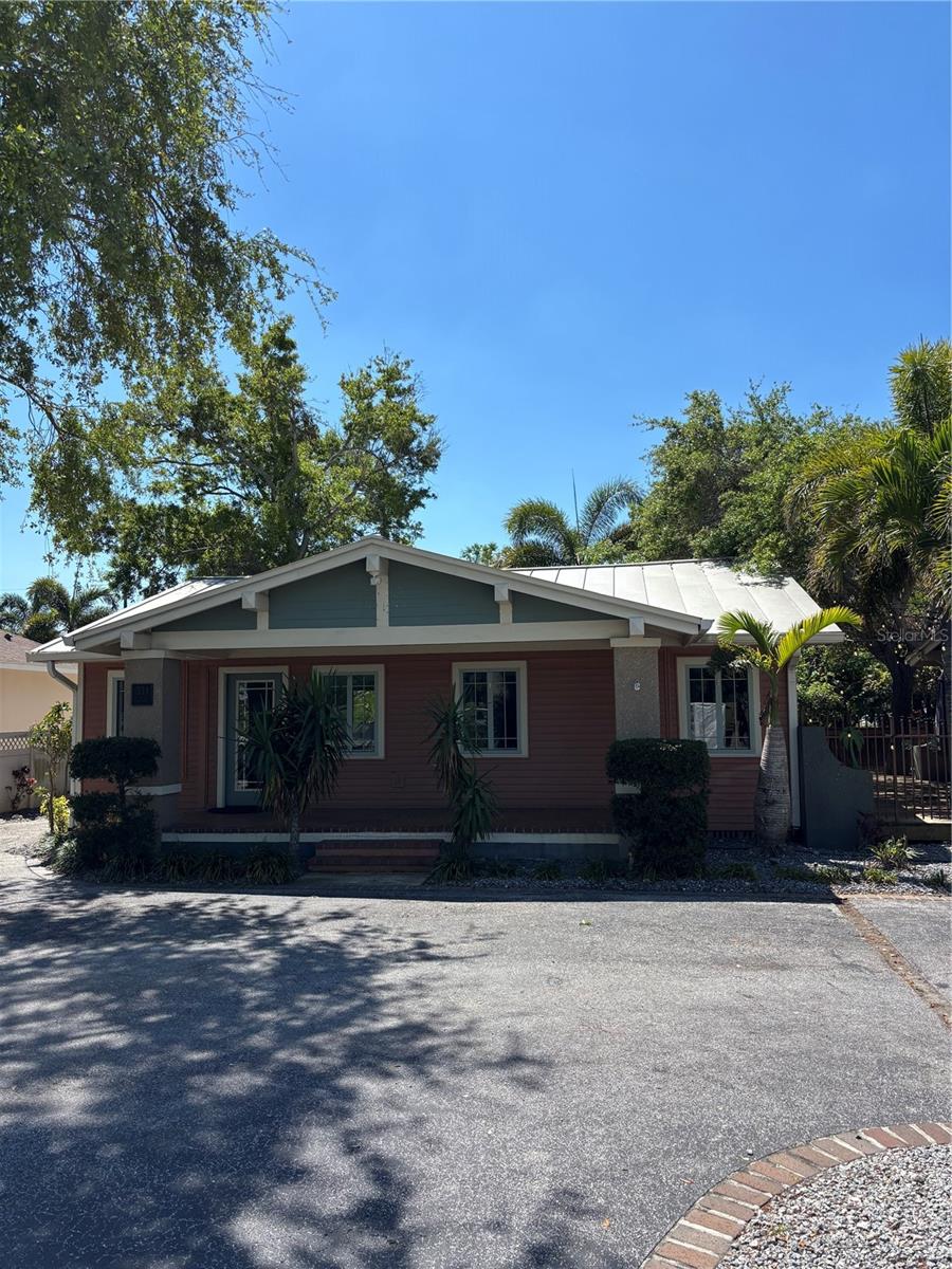 311 BELLEVIEW BLVD, BELLEAIR, FL, 33756