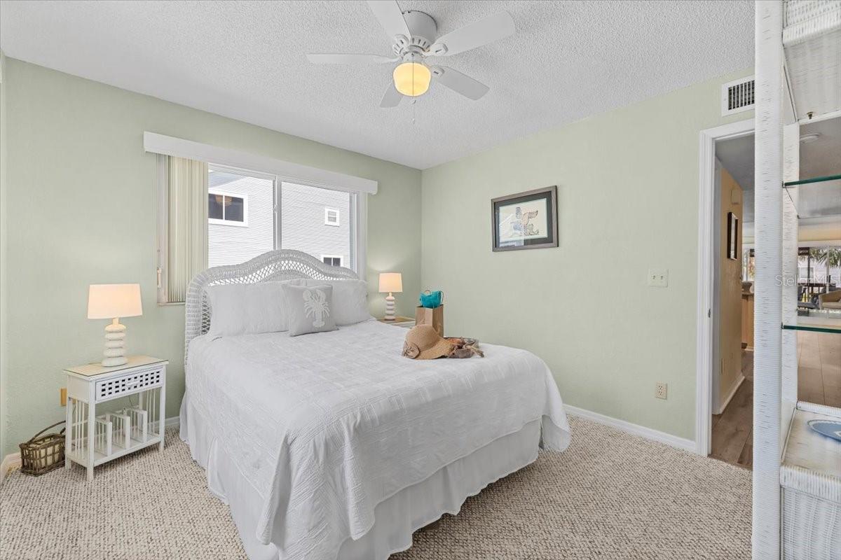 911 HARBOUR HOUSE DR, INDIAN ROCKS BEACH, FL, 33785