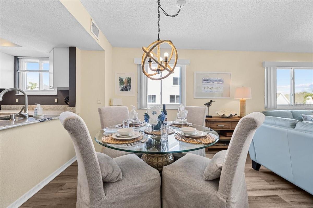 911 HARBOUR HOUSE DR, INDIAN ROCKS BEACH, FL, 33785