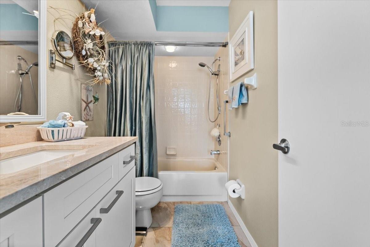 911 HARBOUR HOUSE DR, INDIAN ROCKS BEACH, FL, 33785