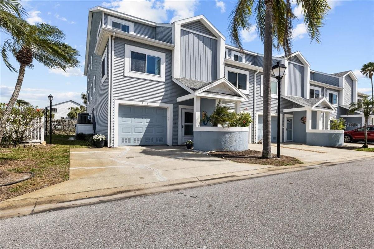 911 HARBOUR HOUSE DR, INDIAN ROCKS BEACH, FL, 33785