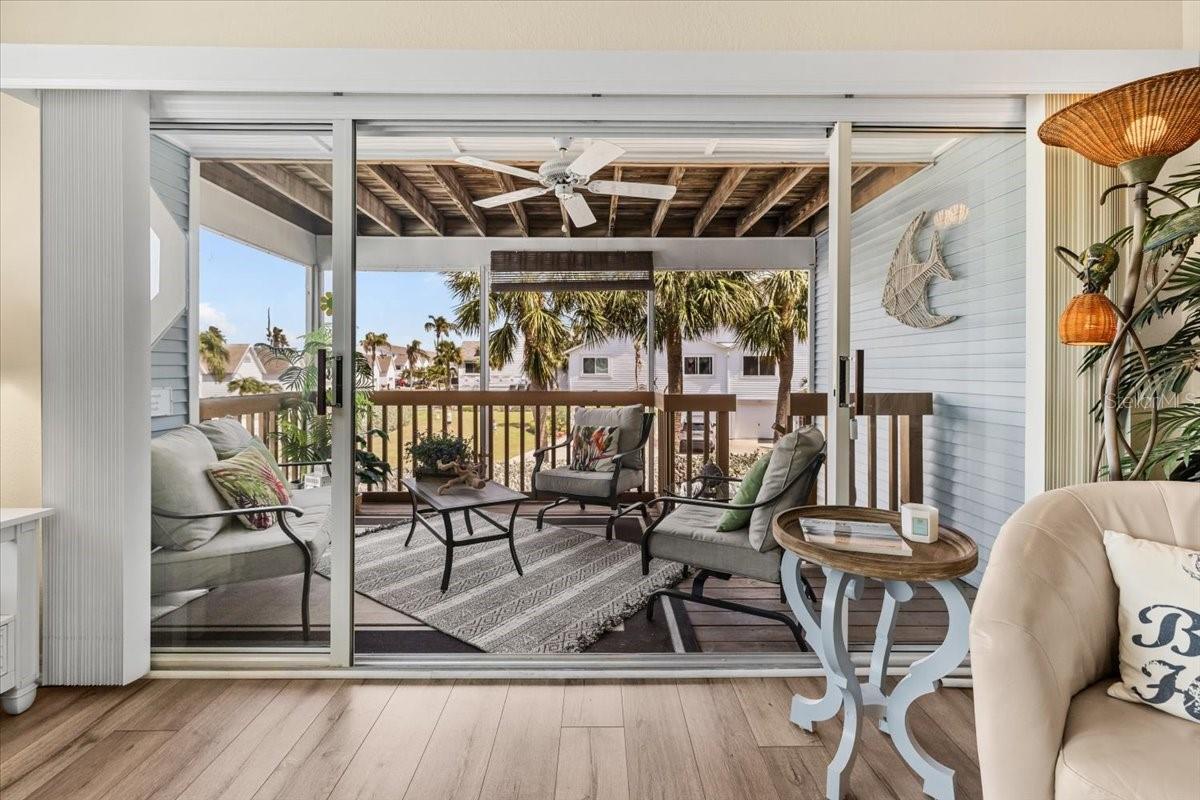 911 HARBOUR HOUSE DR, INDIAN ROCKS BEACH, FL, 33785